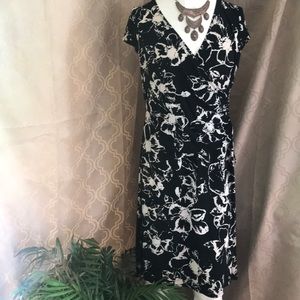 🌟SALE🌟 3/$25 jones New York dress! Size 14W
